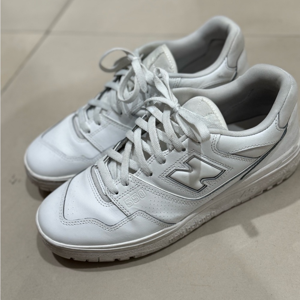 New Balance Men's White 550 Sneakers